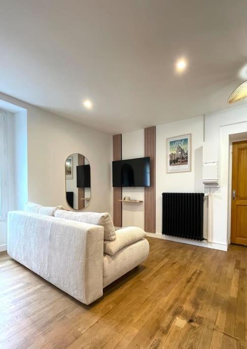 Appartement Calme Et Cosy Proche Centre Vue Chateau Vitre  Exterior photo